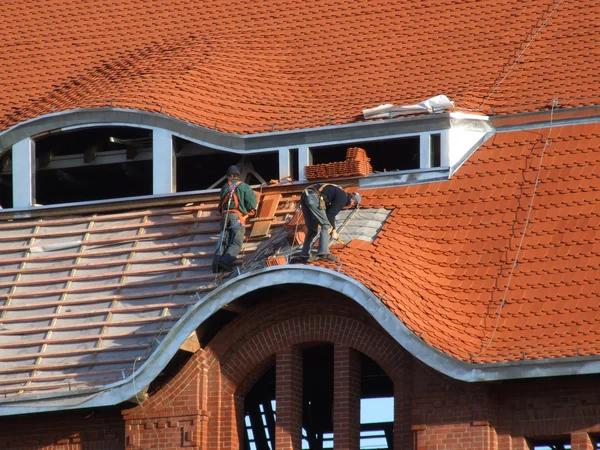 Affordable and Professional Roofing Contractors Your Local Experts